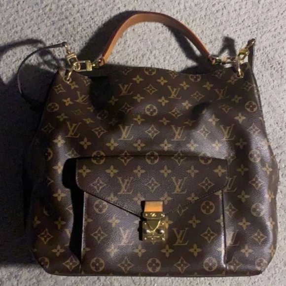 LOUIS VUITTON Monogram Canvas Metis Bag - Picture 1 of 4